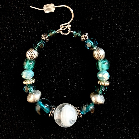 Beautiful turquoise crystal hoop earrings. Excellent condition. - Picture 2 of 4